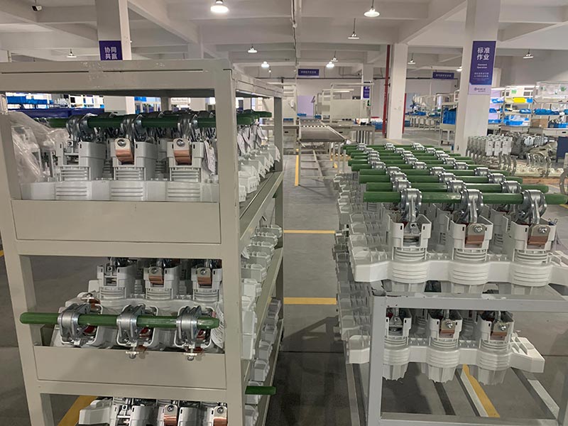 11KV Medium Voltage Switchgear Vacuum Circuit Breaker Isolation Switch